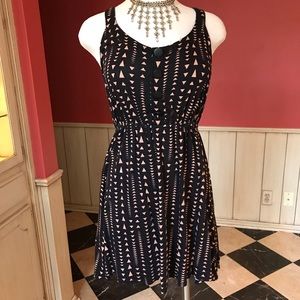 Weavers 90’s Vintage Geometric Pattern Mini Dress